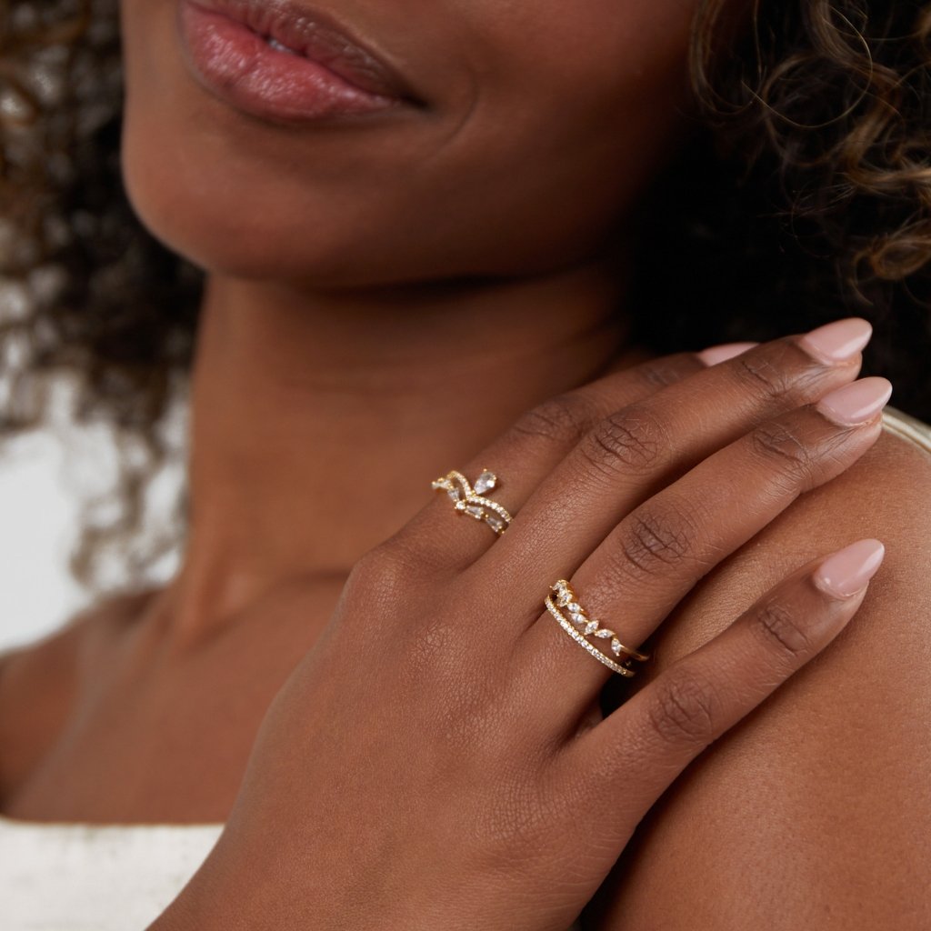 Aura - Sophisticated Crystal Ring