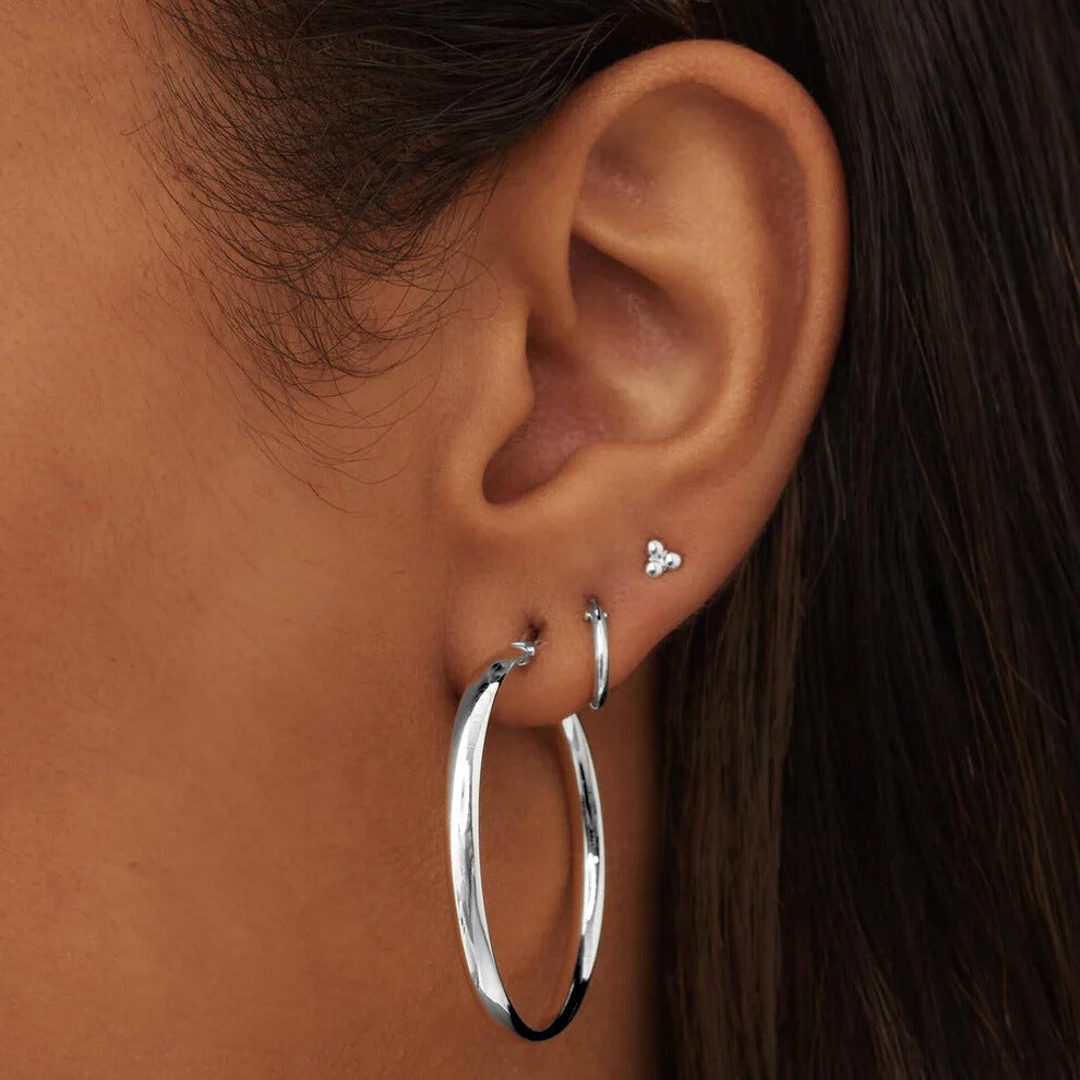 Noa Serane White Gold Earrings