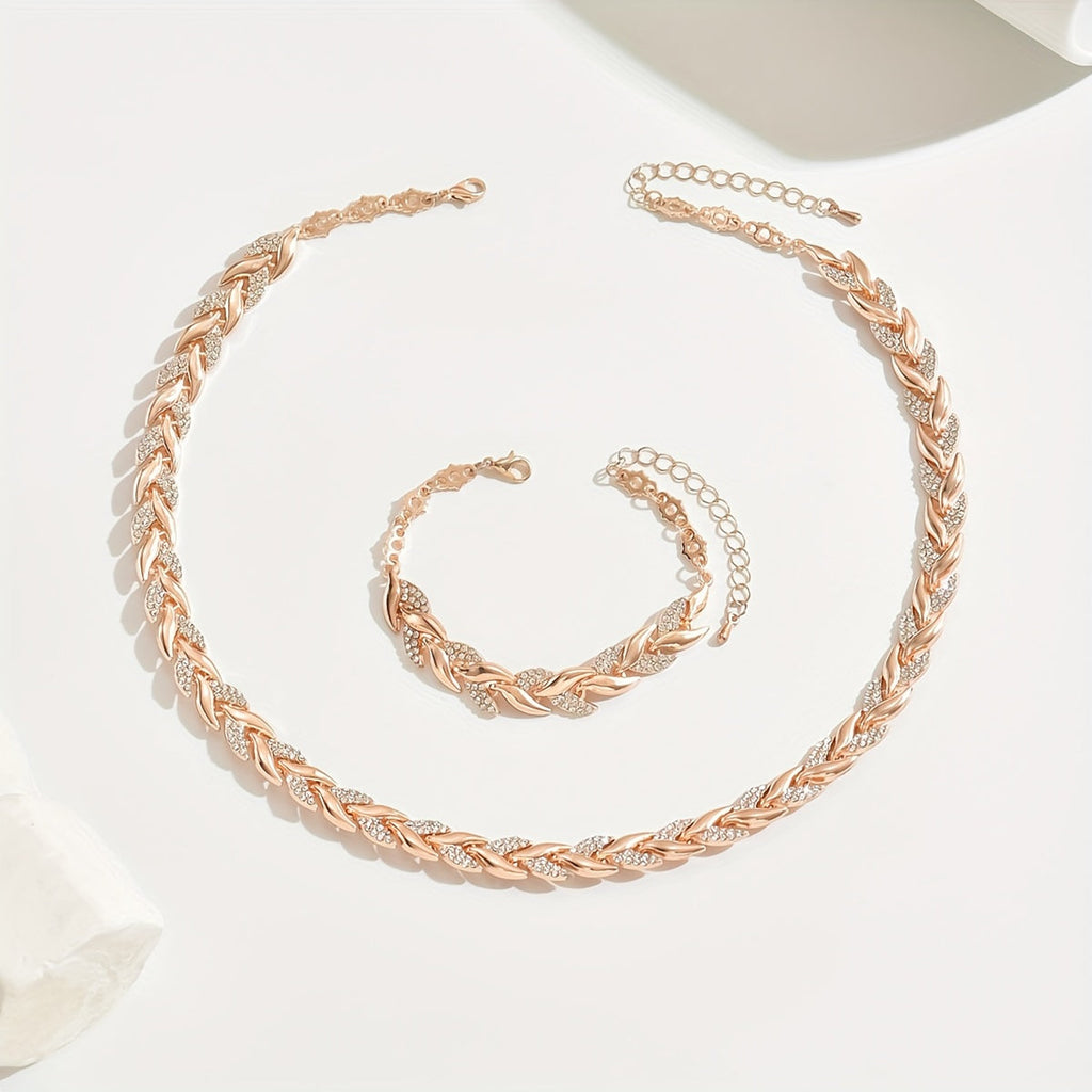 Nienke | Artisan Crafted Fish Tail Necklace