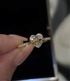 Charming Bow Ring in 925 Sterling Silver