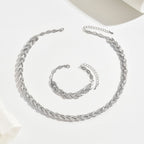 Nienke | Artisan Crafted Fish Tail Necklace