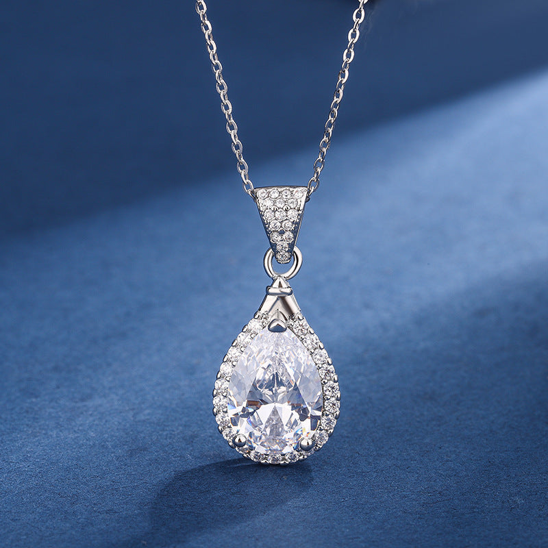 White Aria Teardrop Jewelry Set