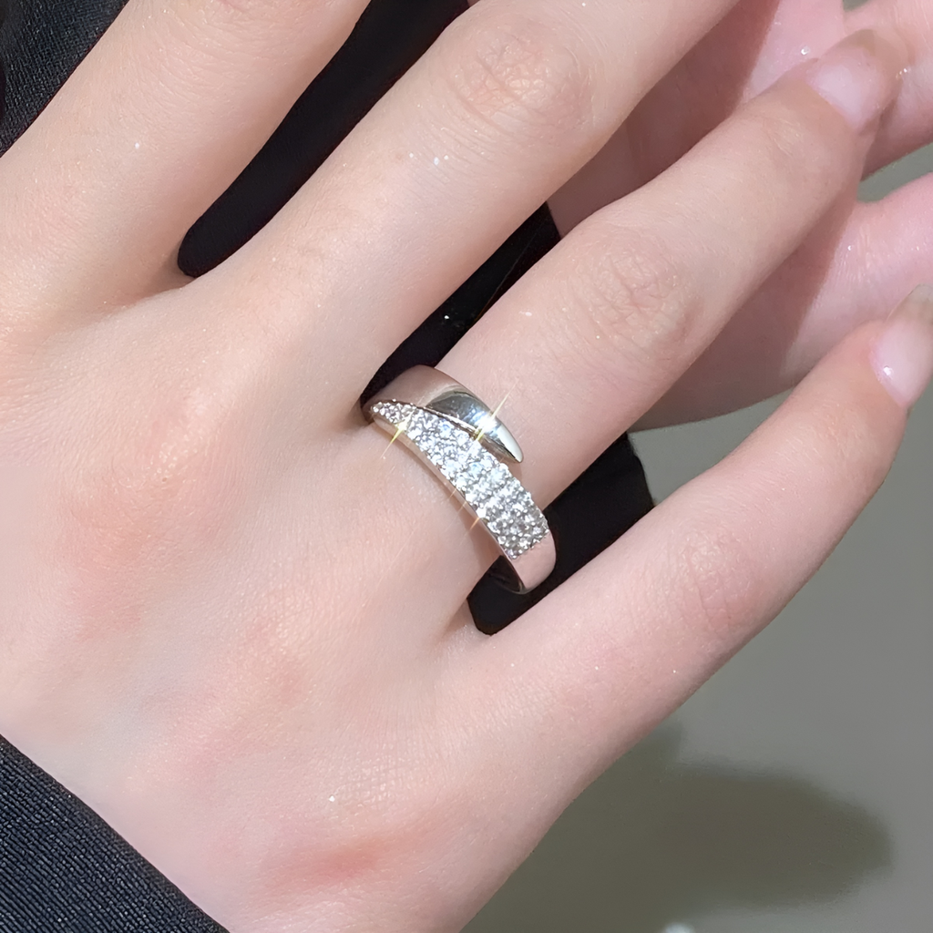 Julie | Sophisticated Haven Ring