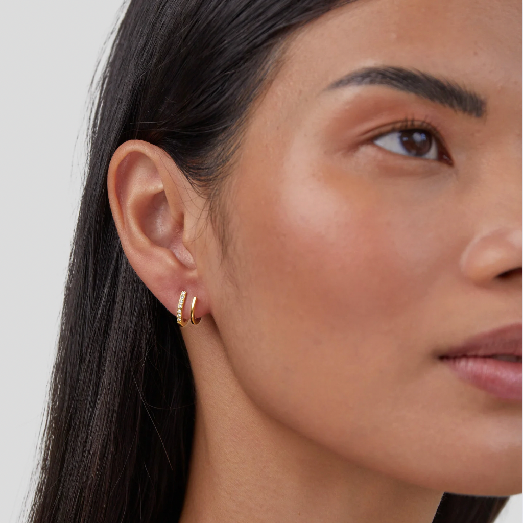 ROMINA | ELEGANT CRYSTAL CLAW EARRINGS