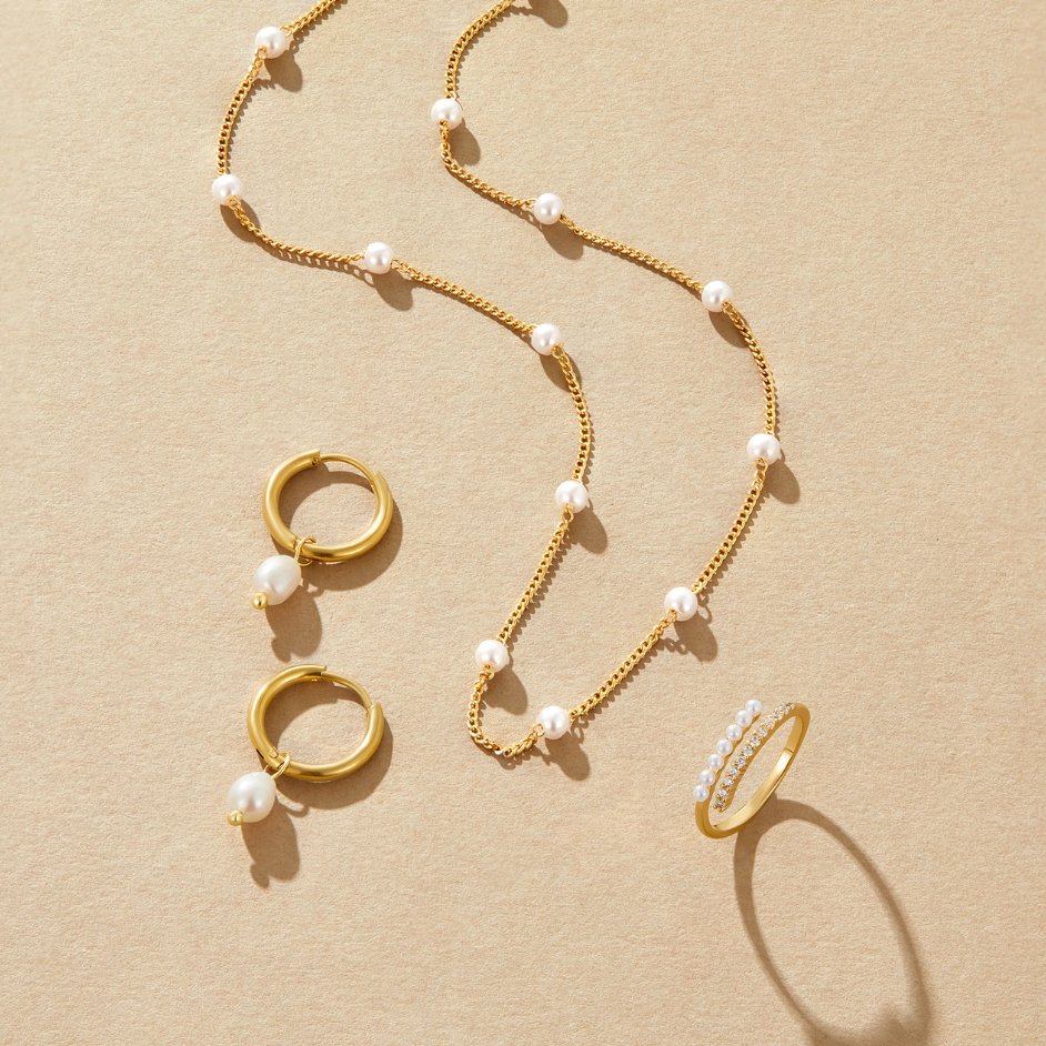SERENITY | CLASSIC PEARL EARRINGS