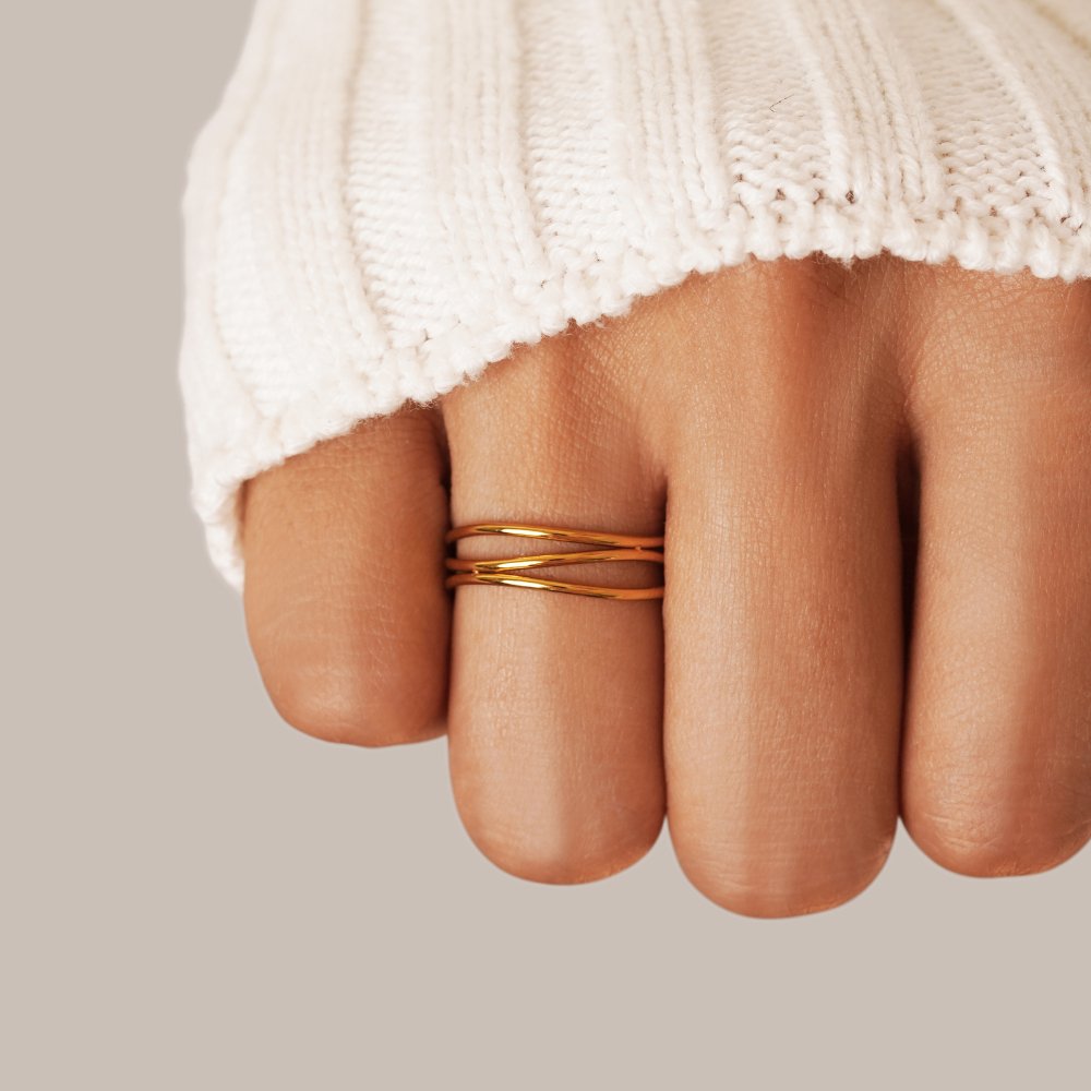 Miranda | Endless Love Ring