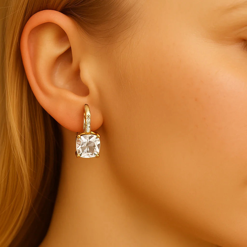 Chic Hoop Earrings Adorned with Dazzling Stones