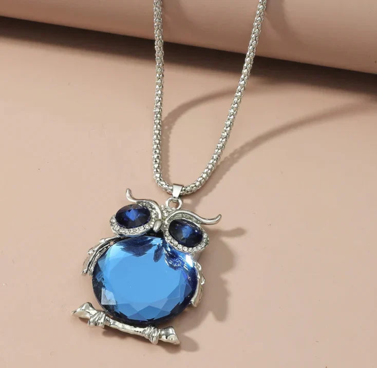Luminous Owl Necklace with Moonstone